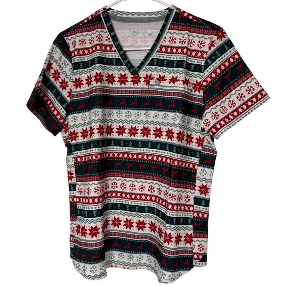 Fabletics Holiday Fair Isle Scrub Top V-Neck Reindeer Snowflake Red Green Small